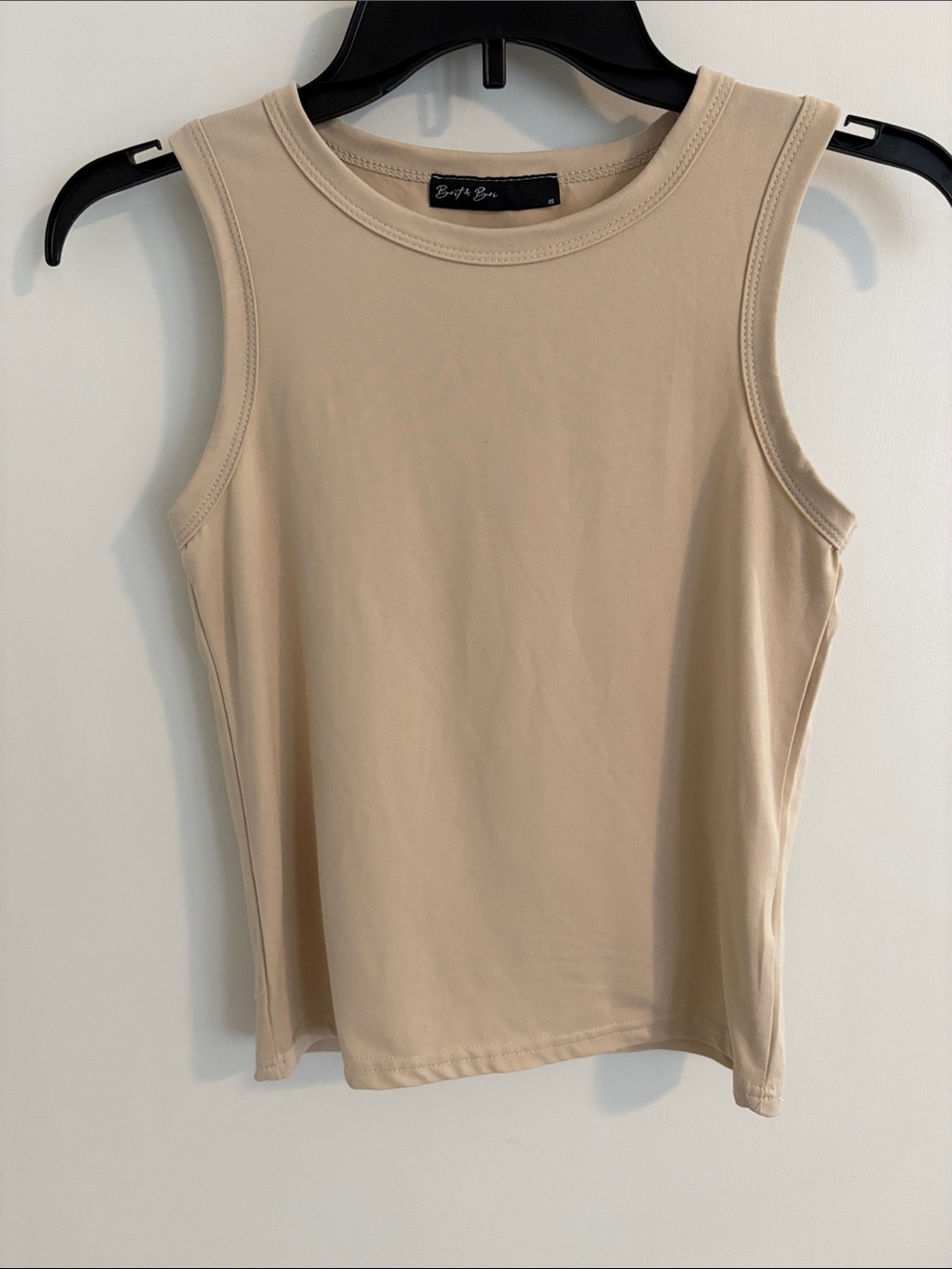 Brit & Bri Beige Sleeveless Tank Top